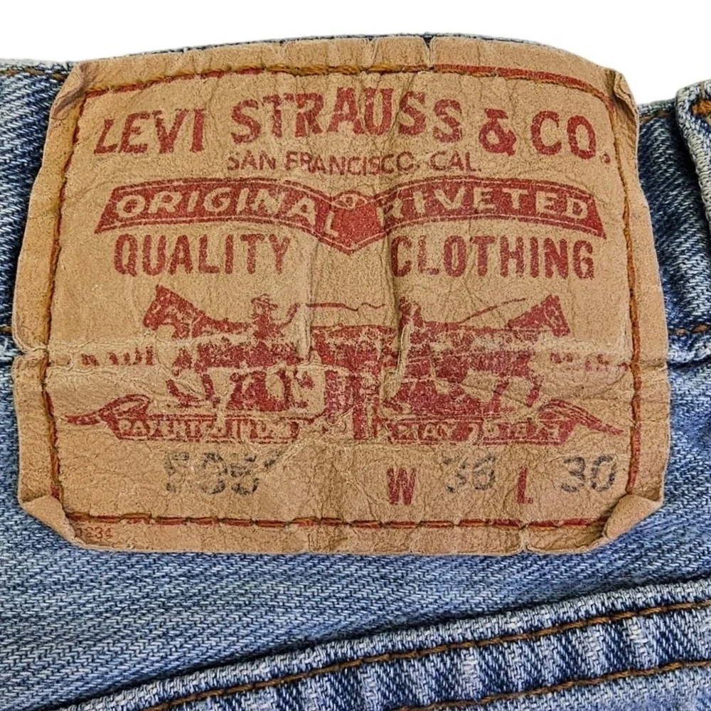 Levis 505 Regular Fit Mens Blue Jeans Medium Wash Straight Leg W36 L30 Cotton